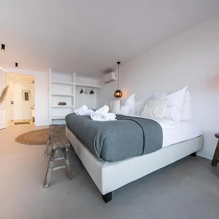 Joy Mykonos Boutique Hotel