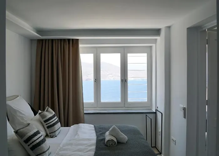 Joy Mykonos Boutique Ano Mera