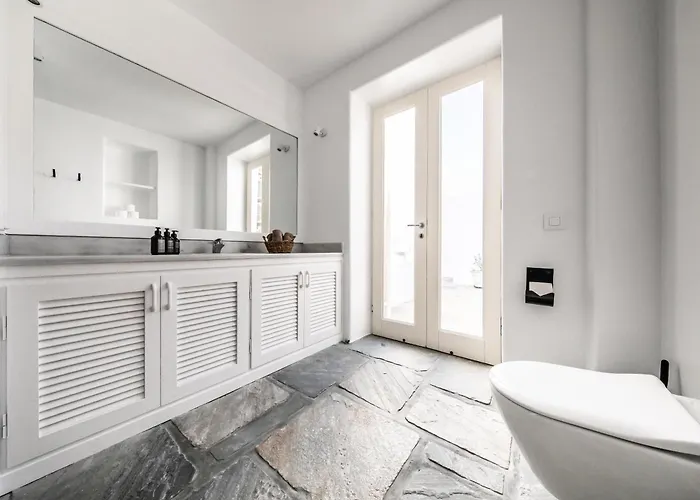 Joy Mykonos Boutique * Ano Mera