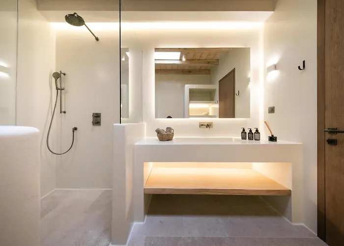 Joy Mykonos Boutique * Ano Mera