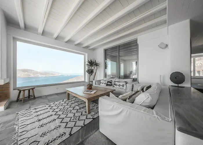 Joy Mykonos Boutique * Ano Mera