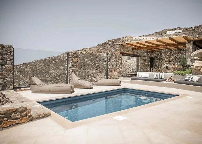 Joy Mykonos Boutique Ano Mera